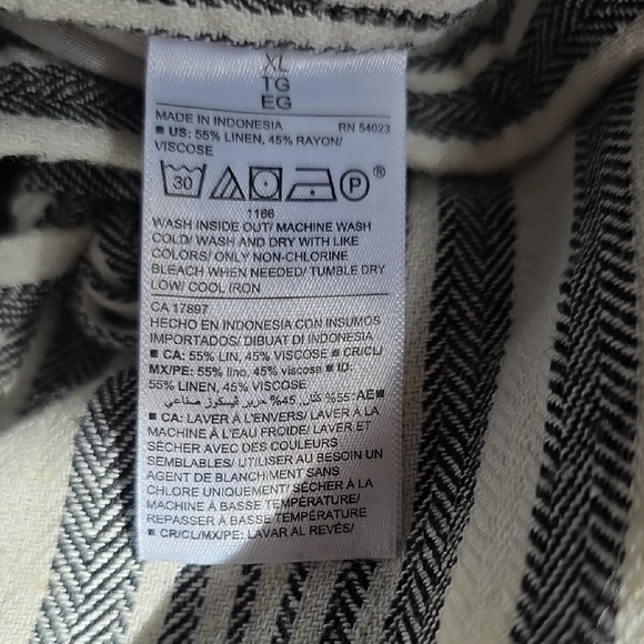 Old Navy Black and White Linen & Rayon Pants - Picture 2 of 4